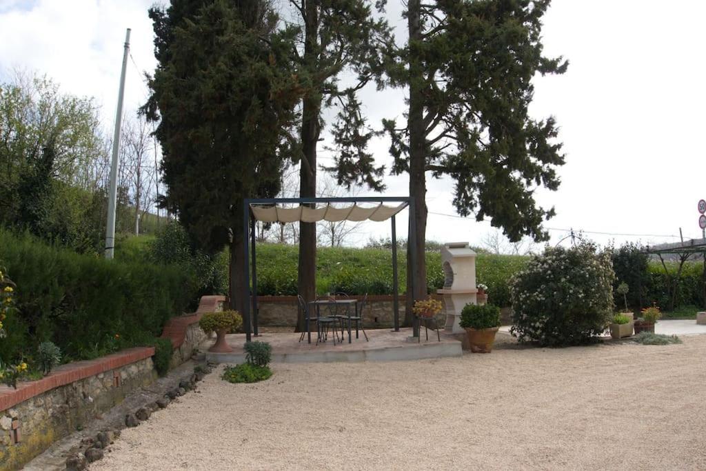 Casa Vacanze Podere San Giusto Volterra Eksteriør bilde