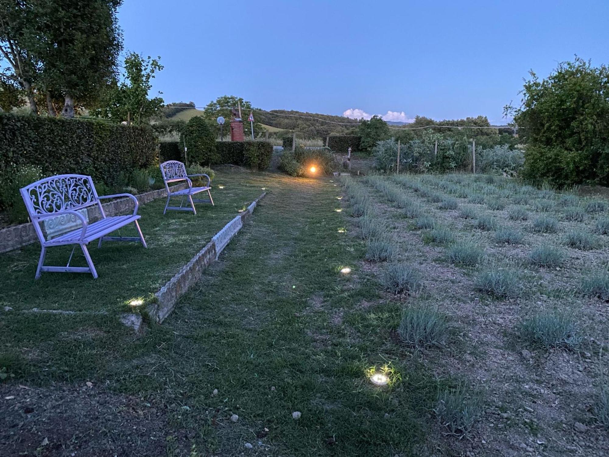Casa Vacanze Podere San Giusto Volterra Eksteriør bilde